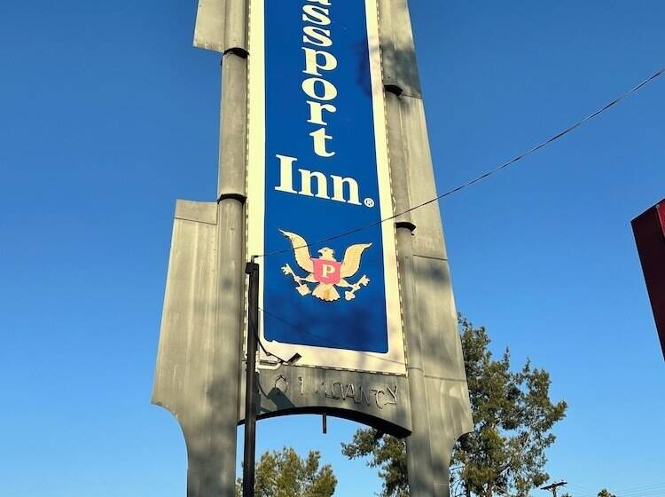 فندق Heritage Inn