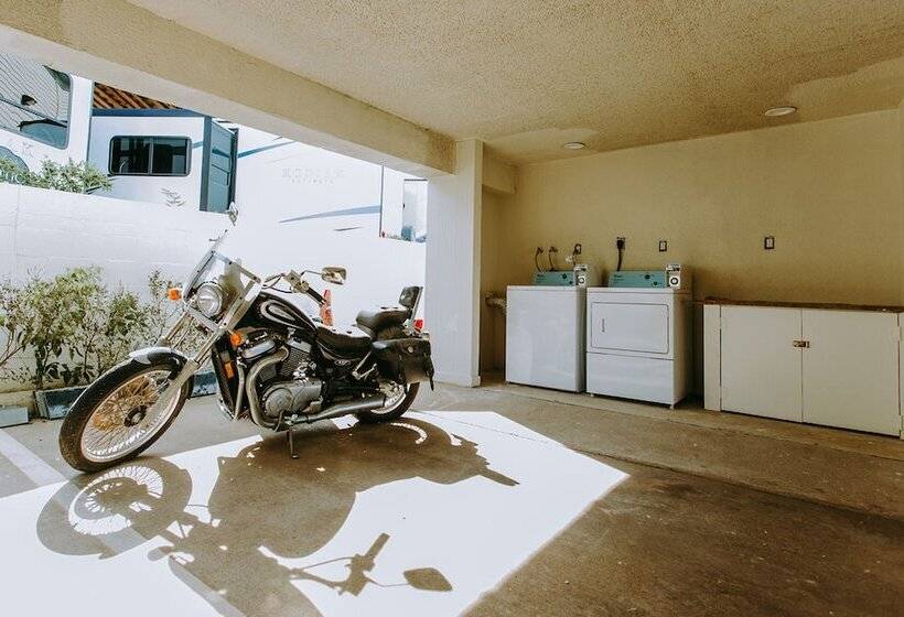 فندق Scottish Inn & Suites   Kemah Boardwalk