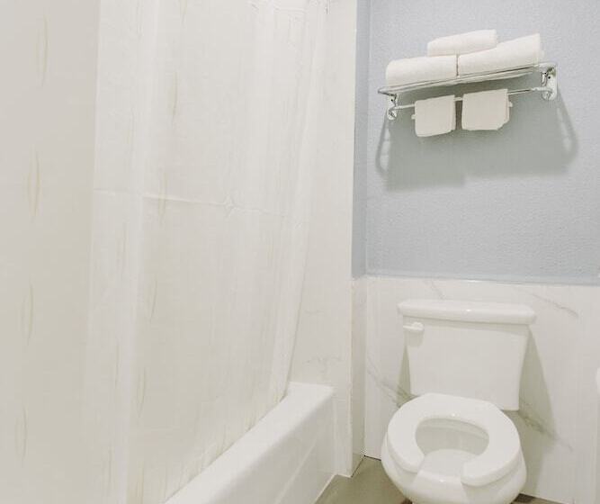 فندق Scottish Inn & Suites   Kemah Boardwalk