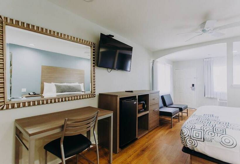 فندق Scottish Inn & Suites Kemah Boardwalk