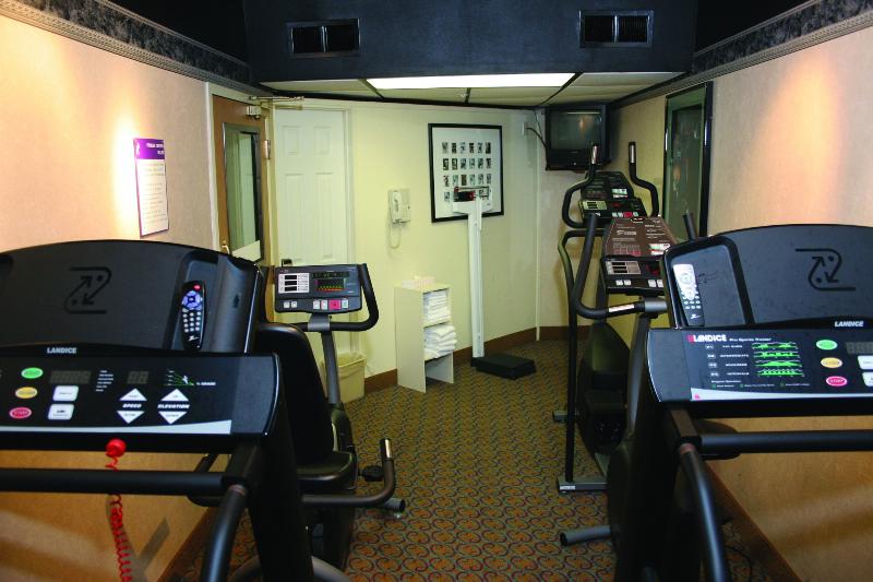 فندق Peacock Suites