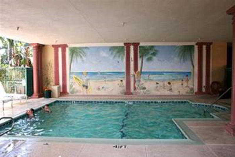 فندق Peacock Suites