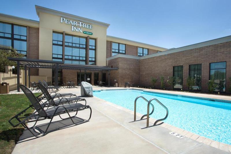 هتل Pear Tree Inn San Antonio Airport