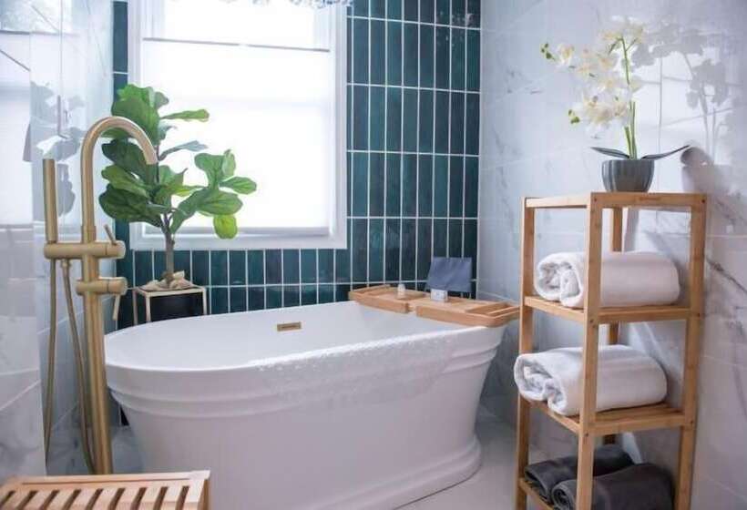 فندق Pecan Tree Inn