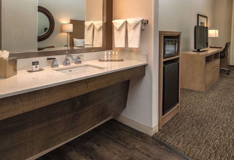 ホテル Doubletree By Hilton Salem