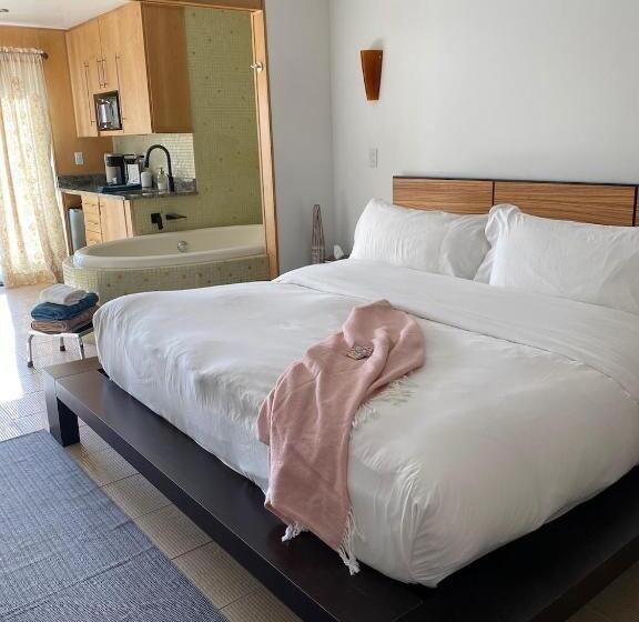 فندق Pikes Peak Paradise Bed And Breakfast