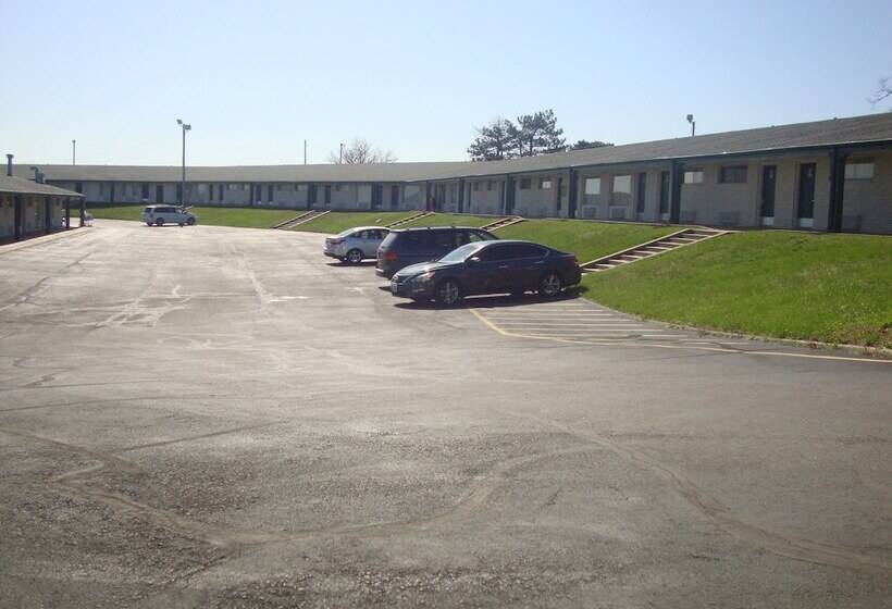 호텔 Topeka Plaza Inn