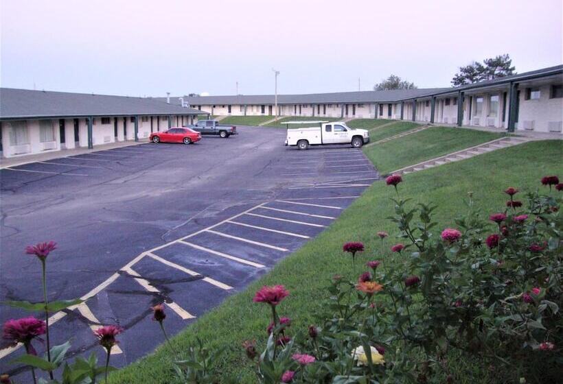 호텔 Topeka Plaza Inn