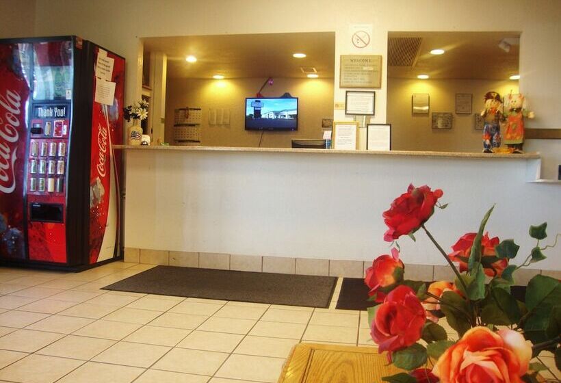 호텔 Topeka Plaza Inn