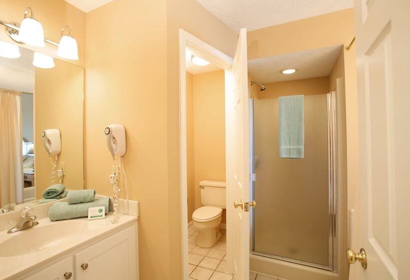 בית מלון כפרי Pointes North Beachfront Resort