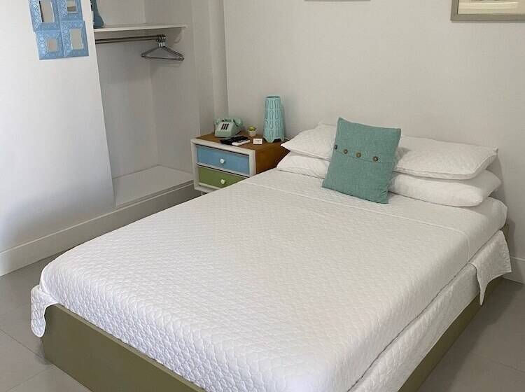 בית מלון כפרי Ponce De Leon