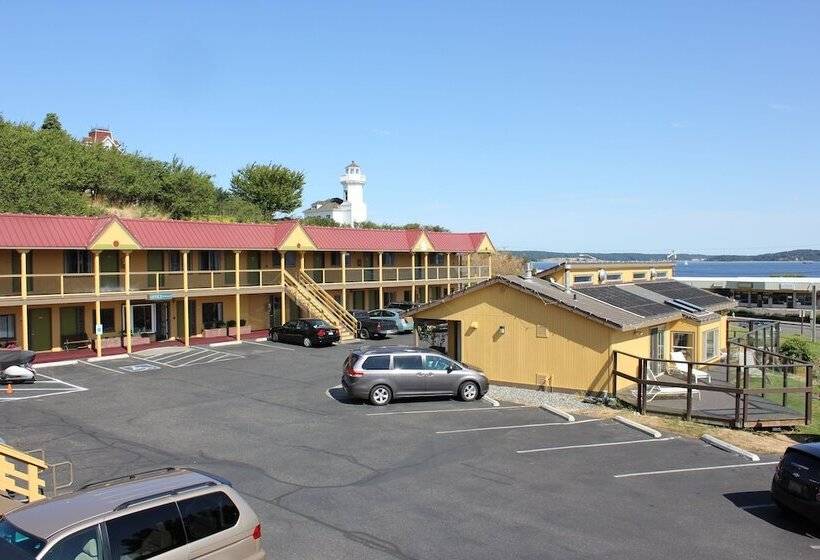 فندق Port Townsend Inn