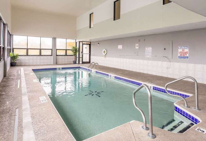 فندق Quality Inn Branson On The Strip