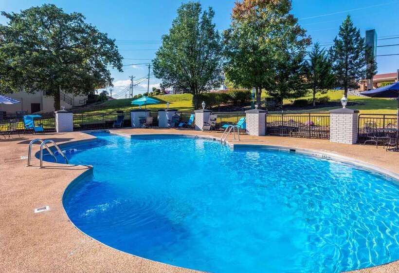 فندق Quality Inn Branson On The Strip