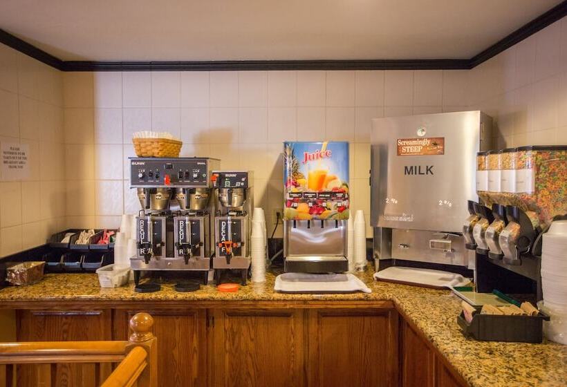 فندق Quality Inn Branson On The Strip