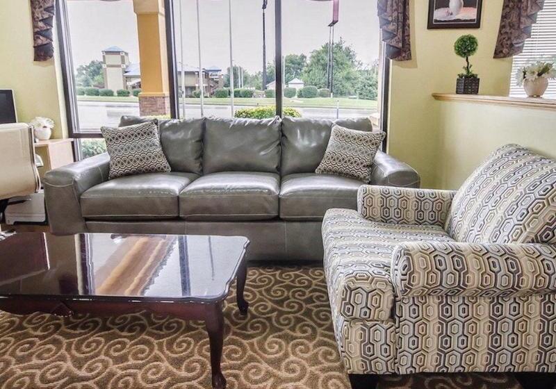 בית מלון כפרי Quality Inn