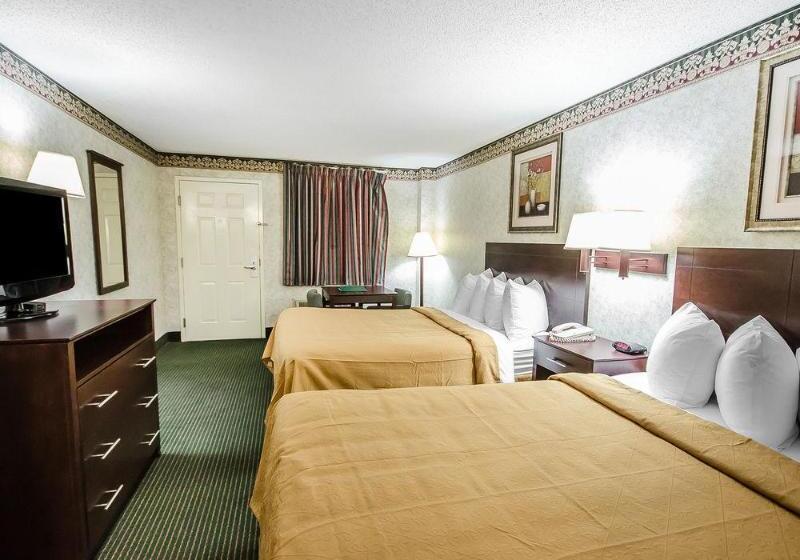 בית מלון כפרי Quality Inn