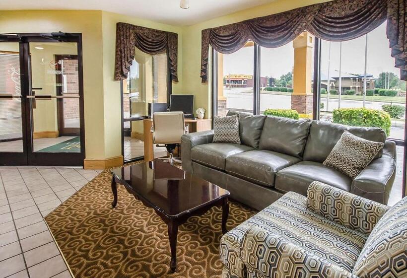 בית מלון כפרי Quality Inn