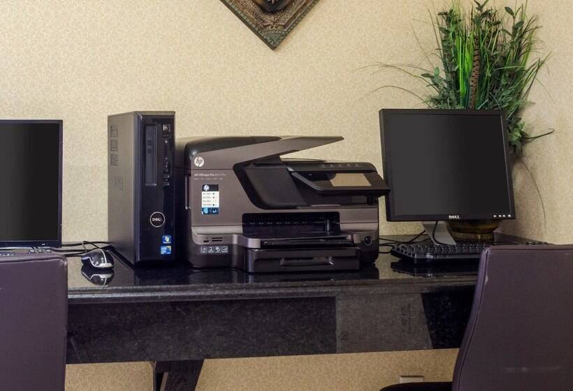 호텔 Quality Inn I70 At Wanamaker