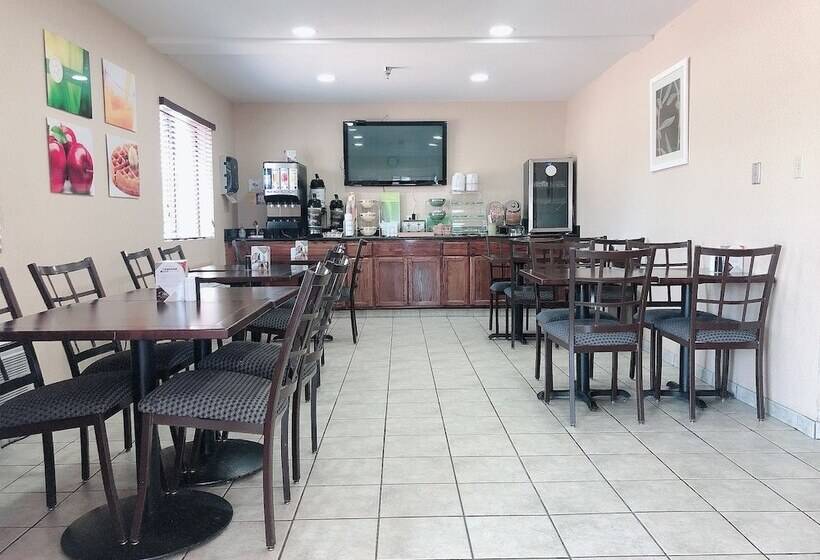 호텔 Quality Inn I70 At Wanamaker