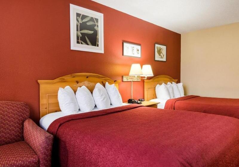 호텔 Quality Inn I70 At Wanamaker