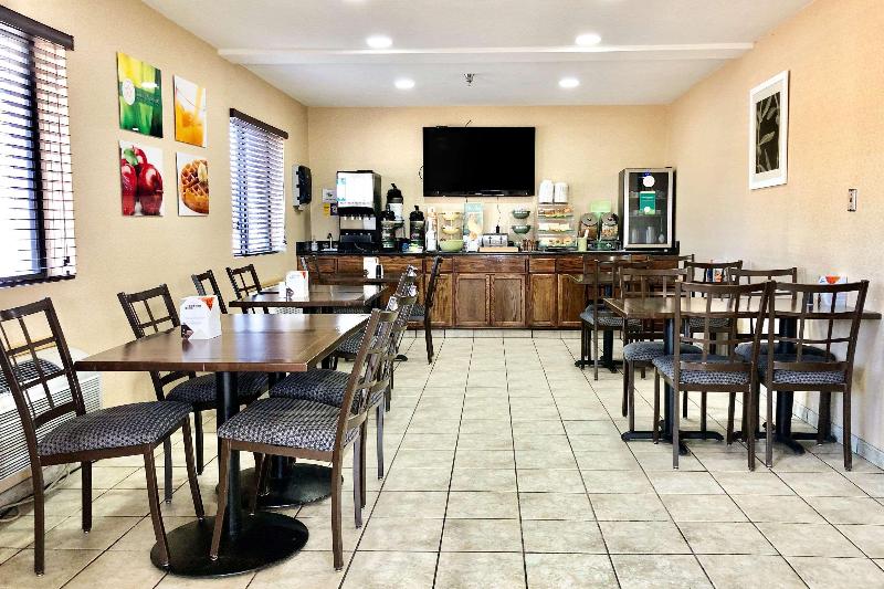 호텔 Quality Inn I70 At Wanamaker