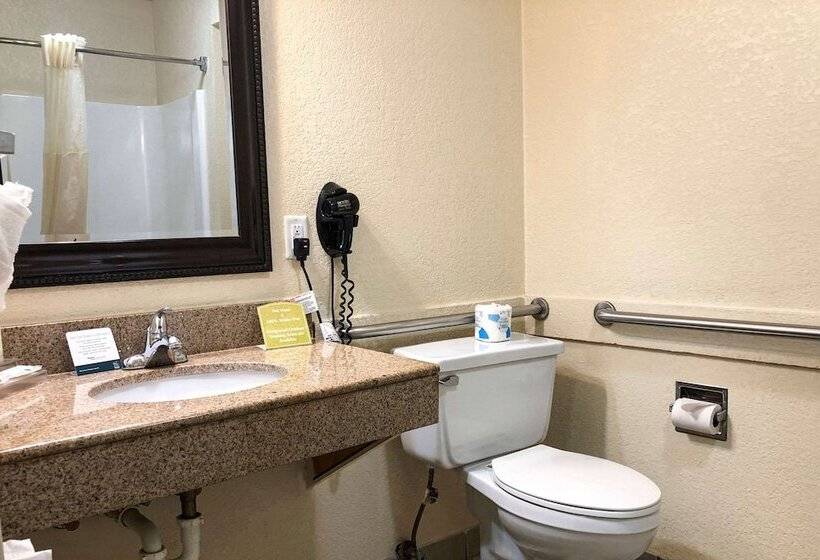 호텔 Quality Inn I70 At Wanamaker