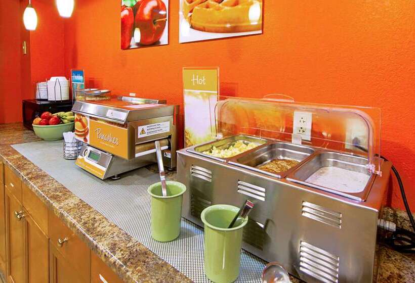 Отель Quality Inn Plainfield I 395