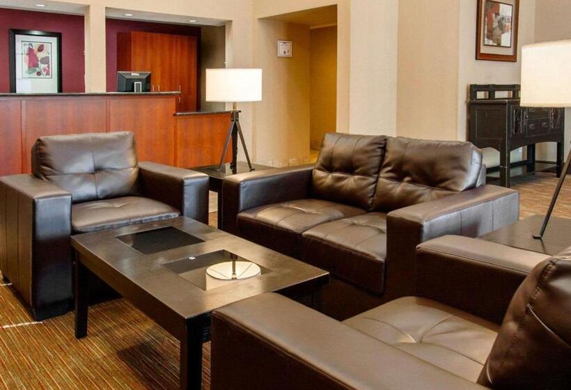 هتل Quality Inn & Suites