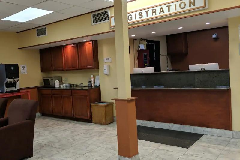 فندق Ramada By Wyndham Rome / Verona