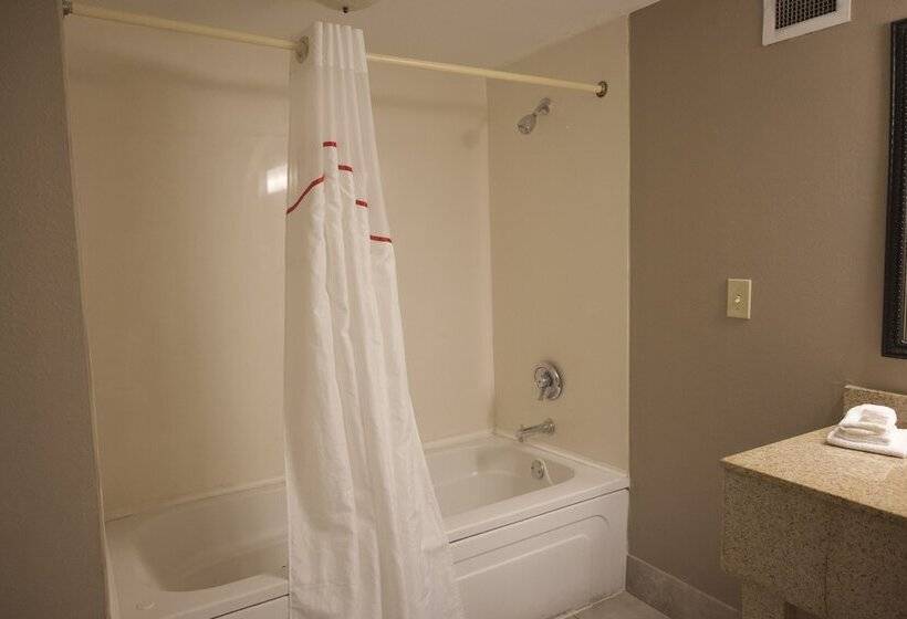 هتل Red Roof Inn Savannah North I95  Port Wentworth