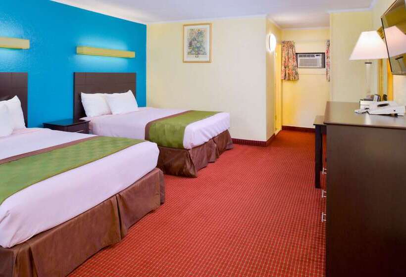 فندق Rodeway Inn Orleans  Cape Cod