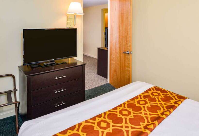 فندق Rodeway Inn Orleans  Cape Cod