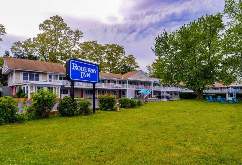 فندق Rodeway Inn Orleans  Cape Cod