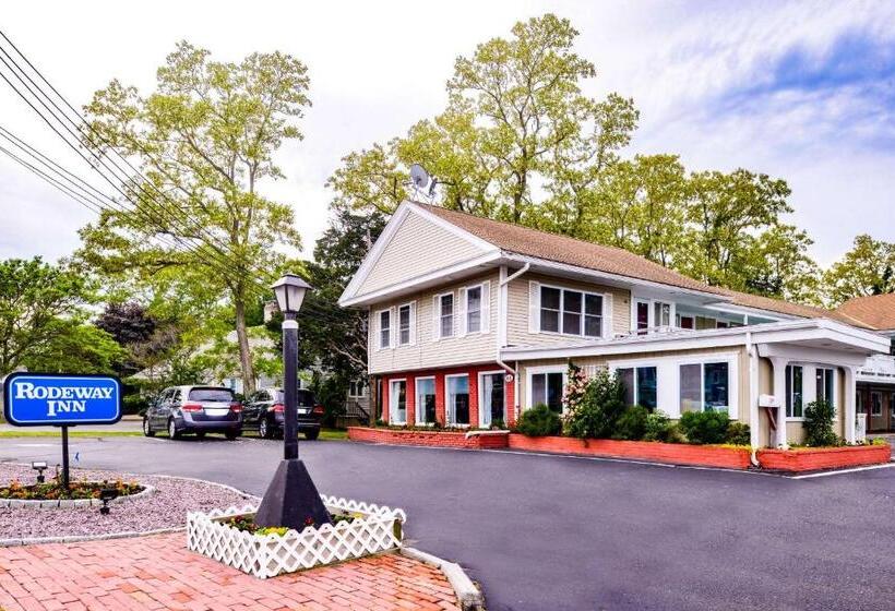 ホテル Rodeway Inn Orleans Cape Cod