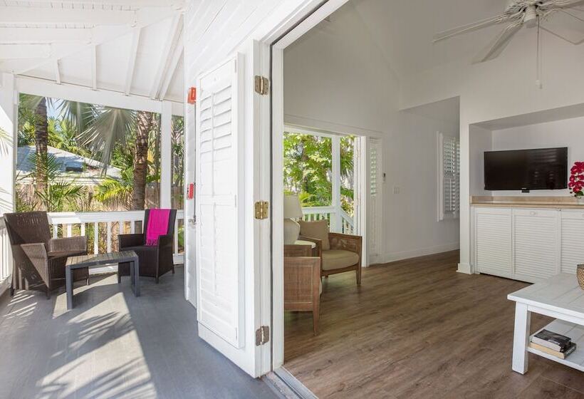 فندق Paradise Inn   Adult Exclusive