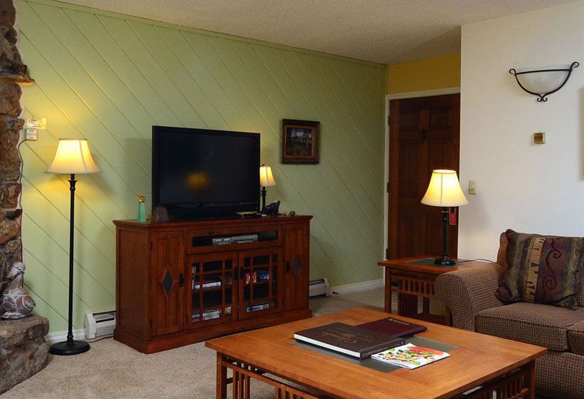 Отель The Phoenix at Steamboat