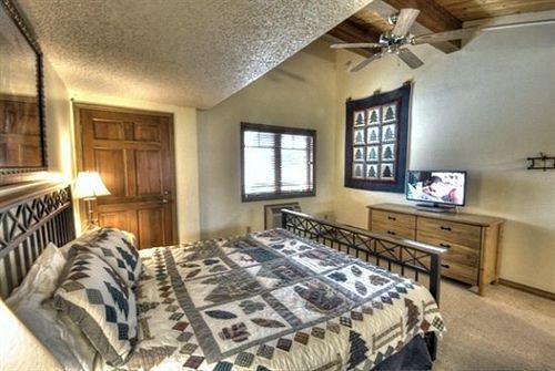 Отель The Phoenix at Steamboat