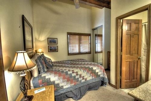 Отель The Phoenix at Steamboat