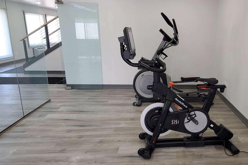 Travelodge By Wyndham Water S Edge Hotel   Racine