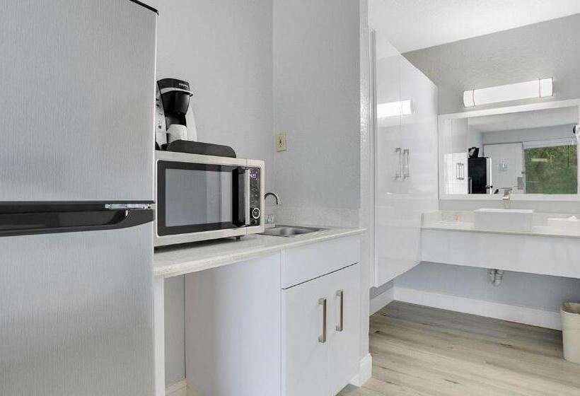 Отель Home 1 Suites Extended Stay   Kissimmee