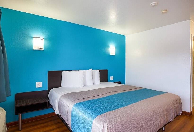 Motel 6ventura, Ca Downtown