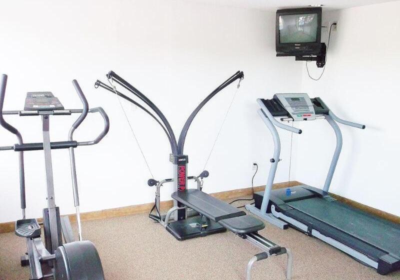 Мотель Pepper Tree Inn