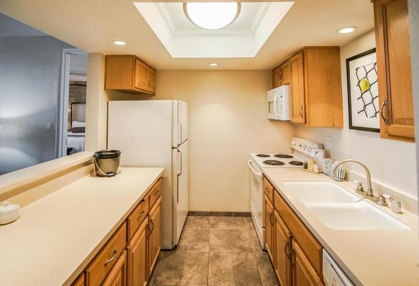 리조트 Palm Springs Tennis Club