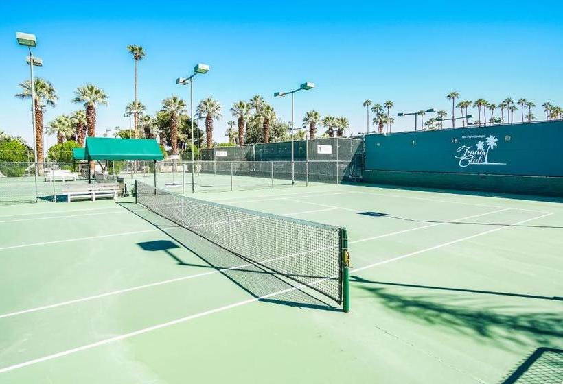 리조트 Palm Springs Tennis Club