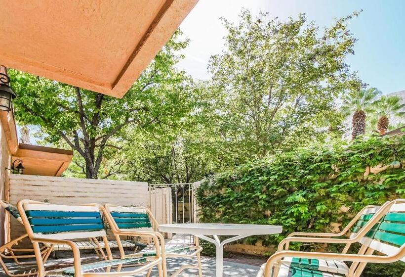 리조트 Palm Springs Tennis Club