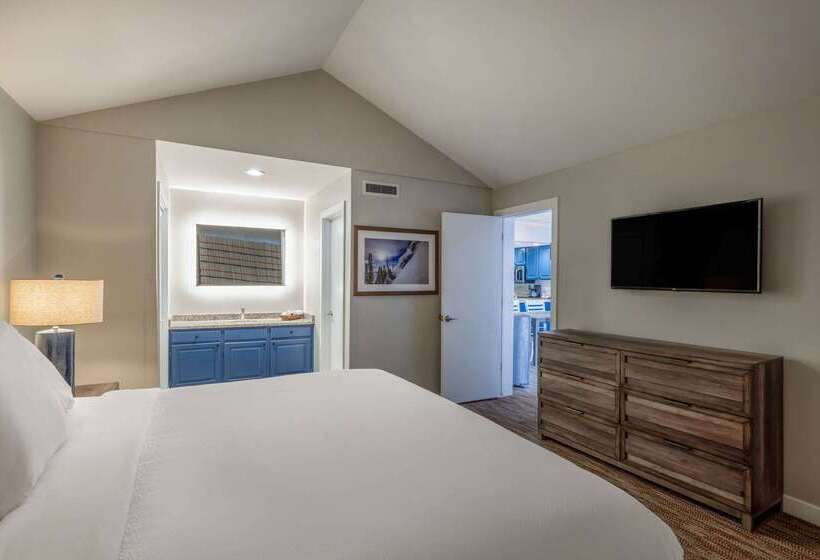 Park Plaza Resort, Ascend Hotel Collection