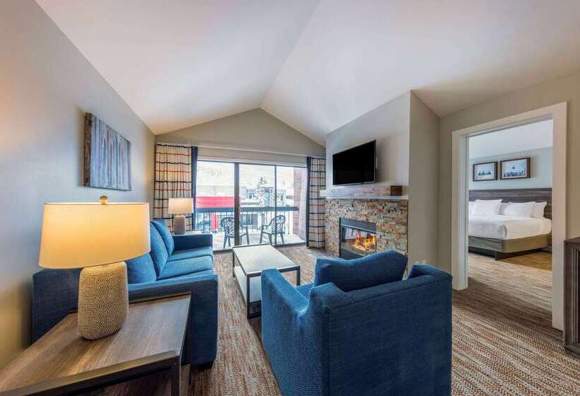 Park Plaza Resort, Ascend Hotel Collection