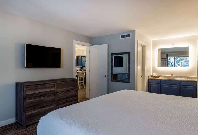 Park Plaza Resort, Ascend Hotel Collection
