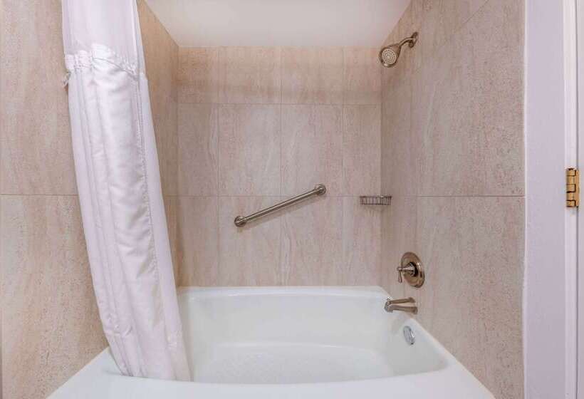 Park Plaza Resort, Ascend Hotel Collection